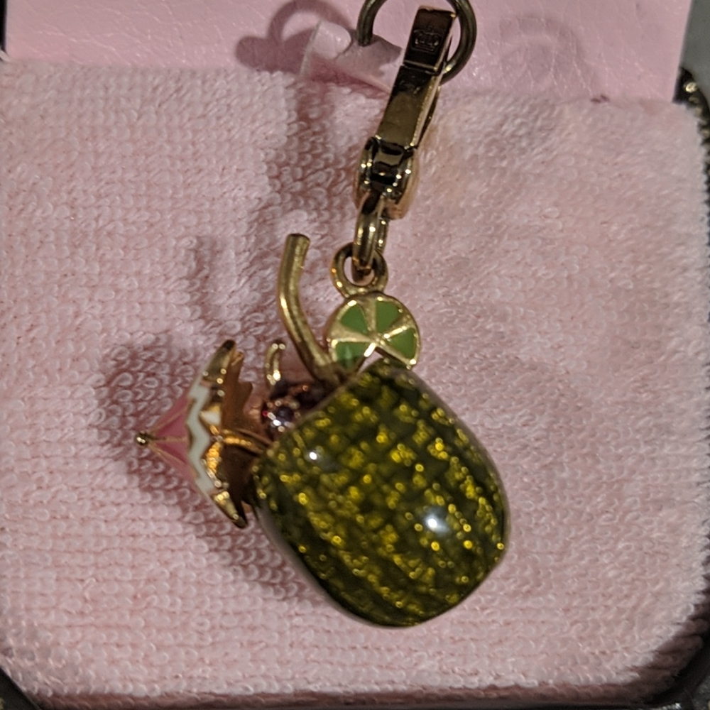 Juicy Couture Pina colada charm